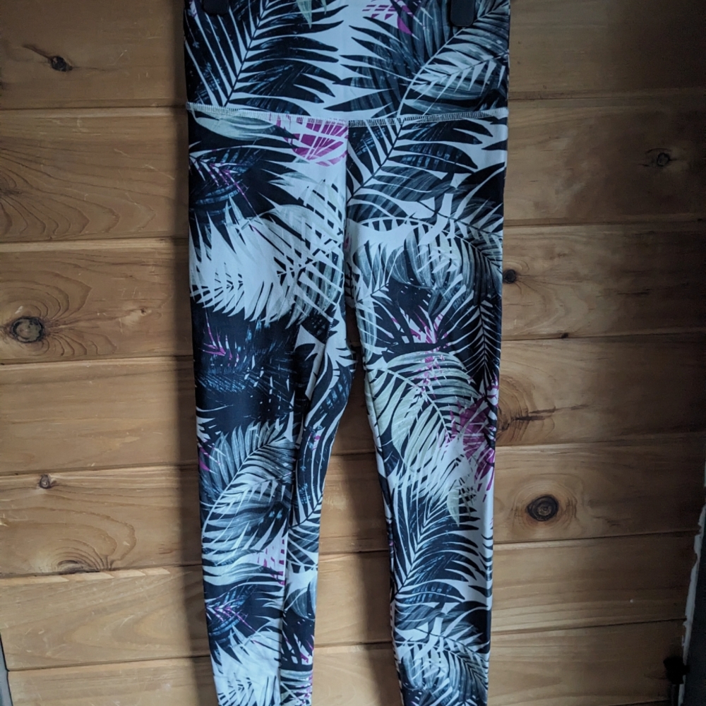 Tropical Leaf Print Leggings